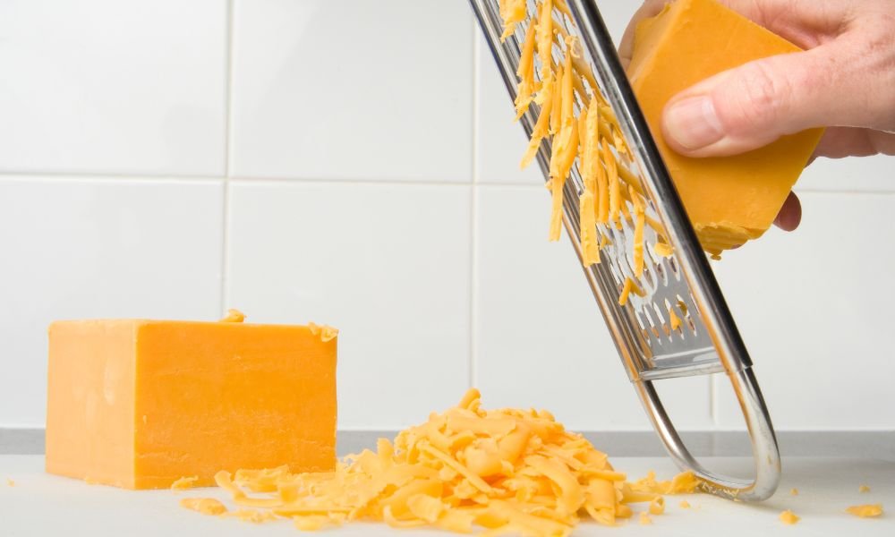 How to clean a Cheese Grater
